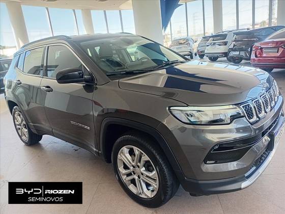 JEEP COMPASS 1.3 T270 TURBO FLEX LONGITUDE AT6 JEEP COMPASS 1.3 T270 TURBO FLEX LONGITUDE AT6